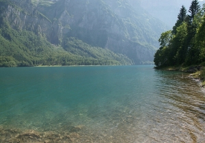 klöntal mit klöntaler see