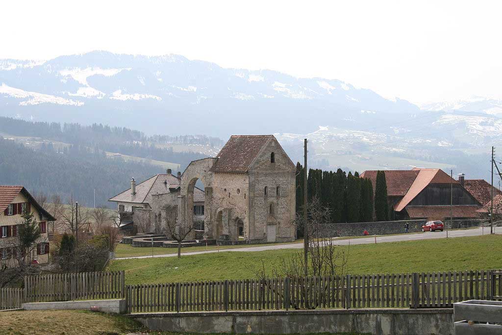 Klosterruine Rüeggisberg im Gantrischgebiet